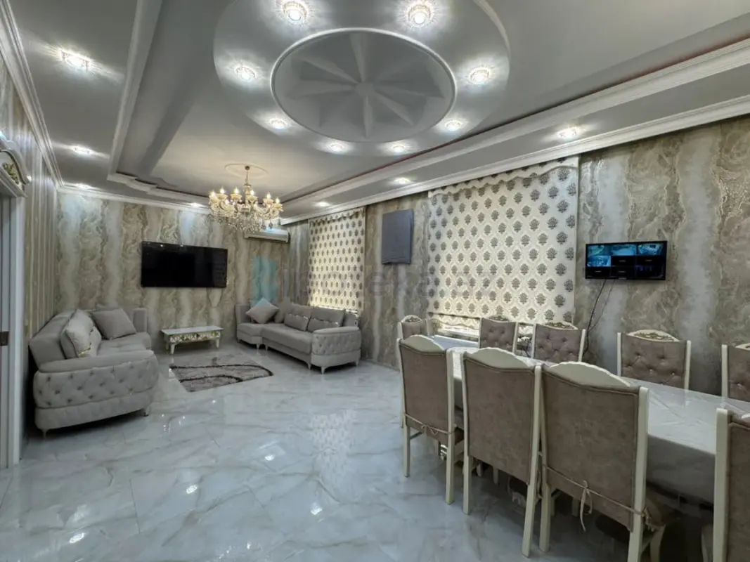 Satılır 7 otaqlı həyət evi 290 m²