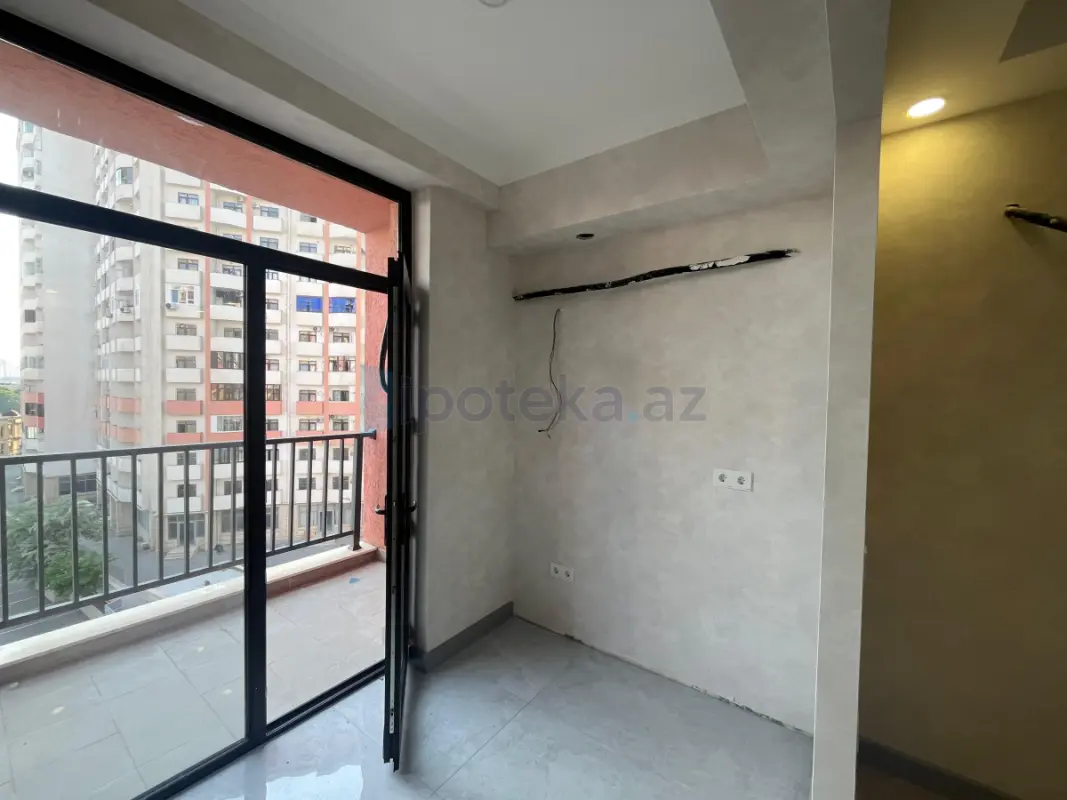 Satılır 2 otaqlı yeni tikili 61 m²