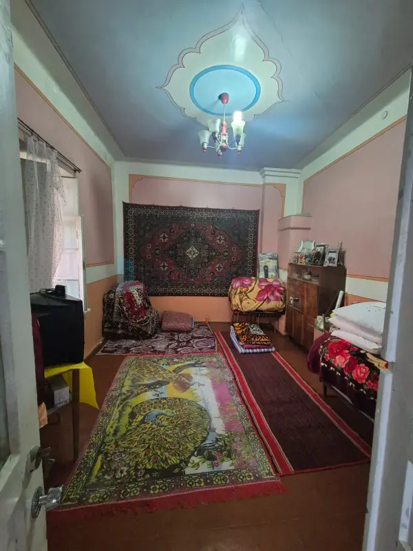 Satılır 4 otaqlı köhnə tikili 88 m²