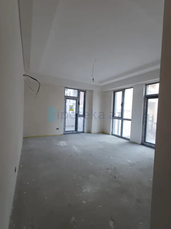 Satılır 2 otaqlı yeni tikili 118 m²