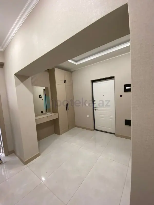 Satılır 2 otaqlı yeni tikili 61 m²