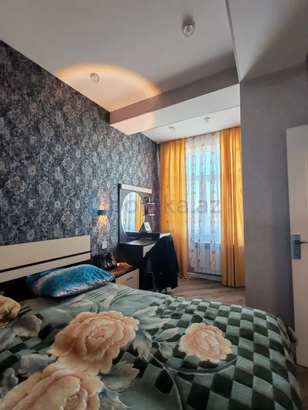 Satılır 3 otaqlı yeni tikili 65 m²