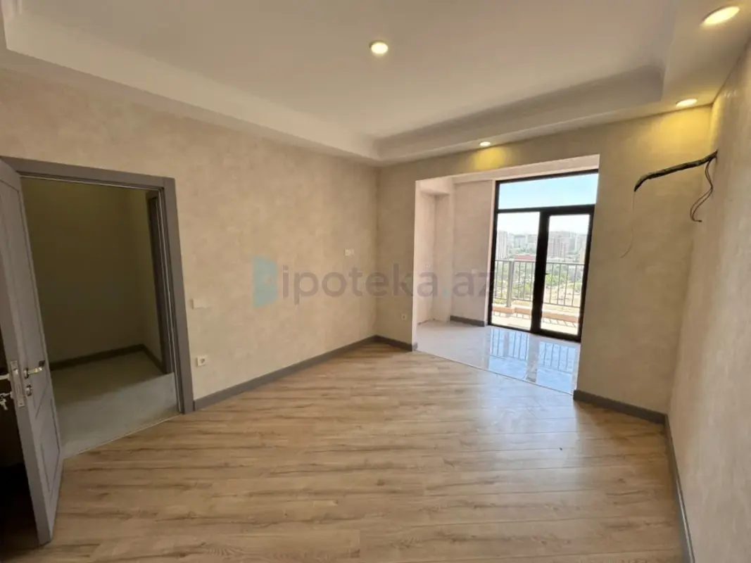 Satılır 2 otaqlı yeni tikili 61 m²