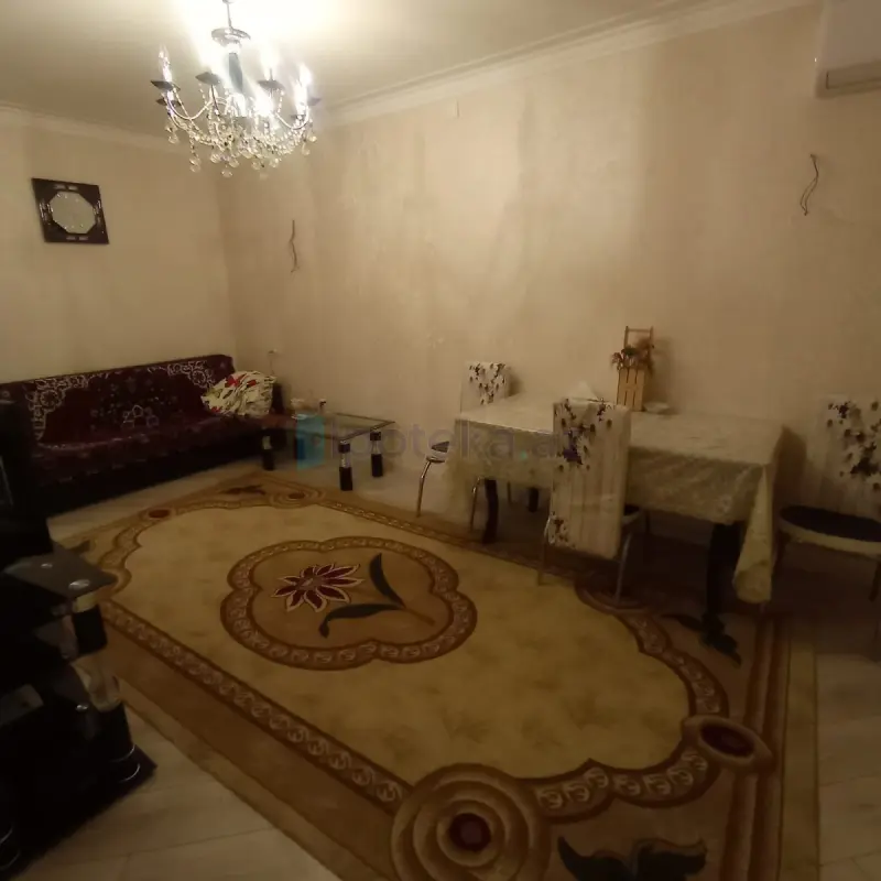 Satılır 3 otaqlı köhnə tikili 65 m²