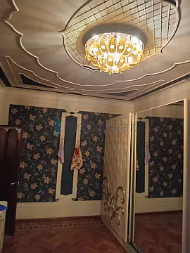 Satılır 5 otaqlı köhnə tikili 120 m² — Bakı 5 otaq 120.00 m²