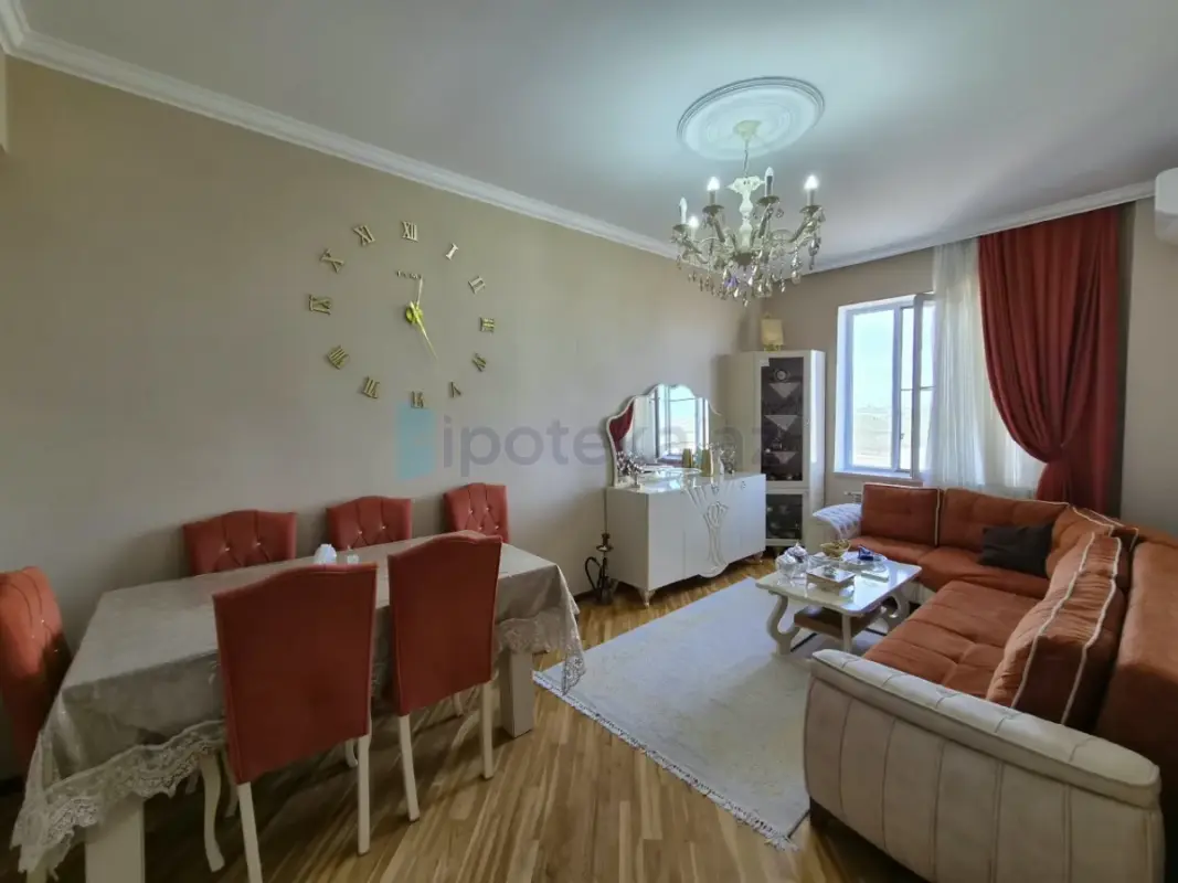 Satılır 2 otaqlı yeni tikili 70 m²