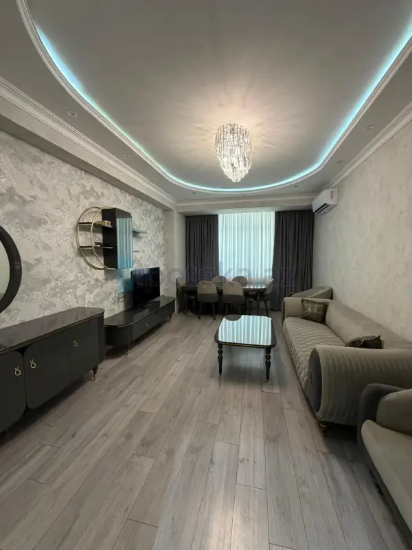 Satılır 3 otaqlı yeni tikili 88 m²