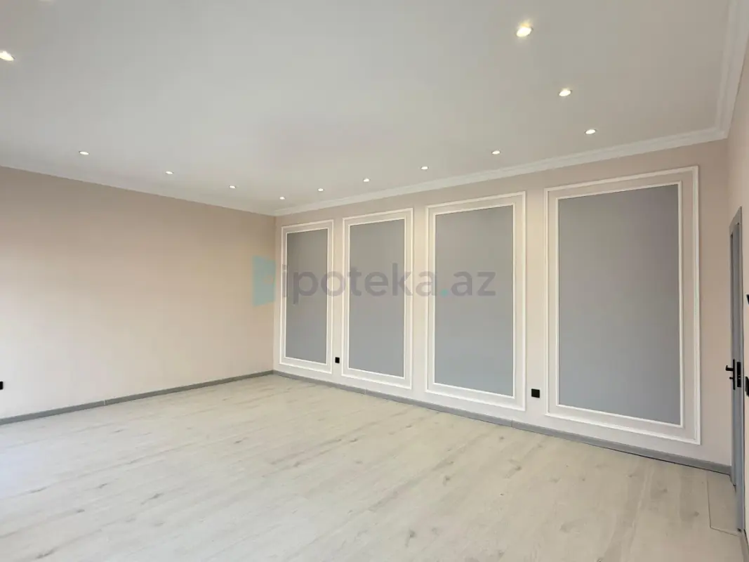 Satılır 5 otaqlı həyət evi 180 m²