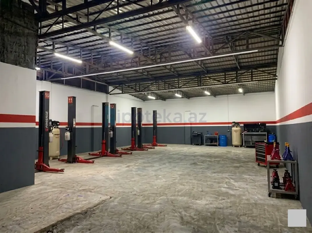 Satılır 2 otaqlı obyekt 400 m²