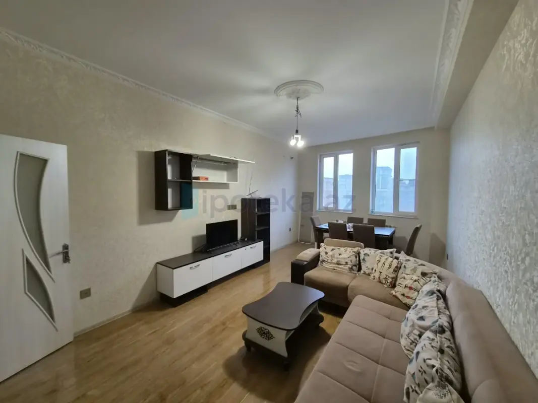 Satılır 3 otaqlı yeni tikili 92 m²