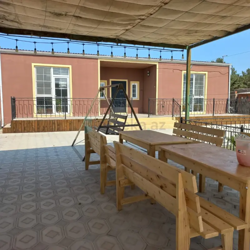 Satılır 3 otaqlı həyət evi 140 m²