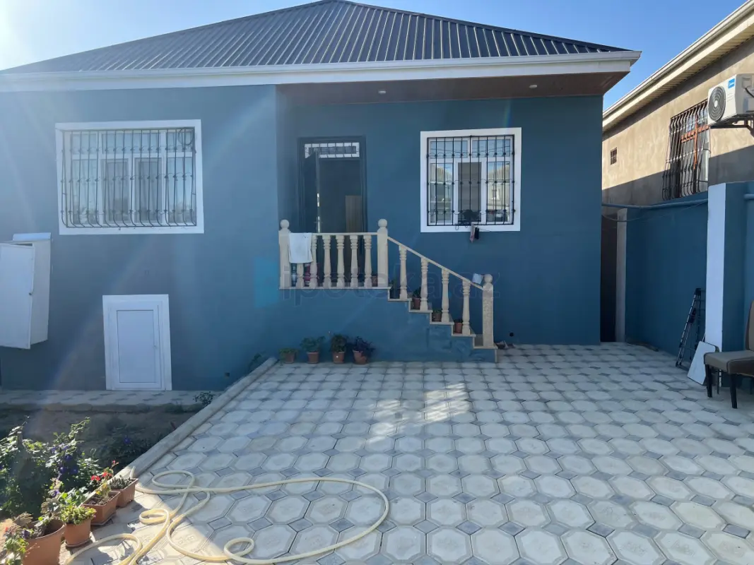 Satılır 3 otaqlı həyət evi 80 m²