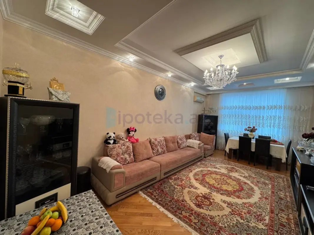 Satılır 3 otaqlı yeni tikili 120 m²