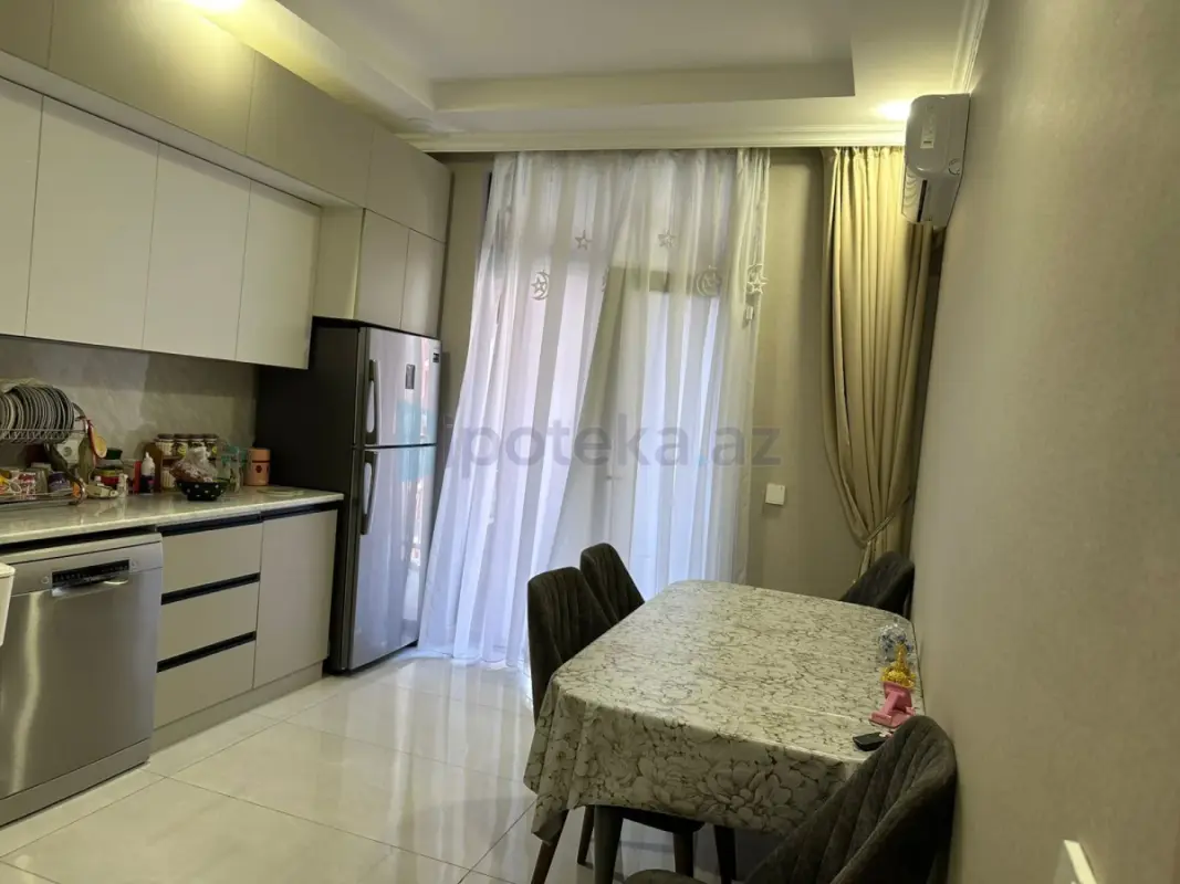 Satılır 2 otaqlı yeni tikili 88 m²