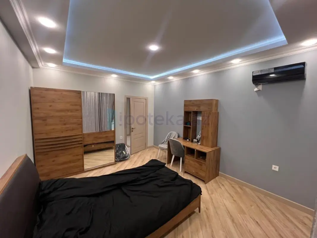 Satılır 2 otaqlı yeni tikili 88 m²