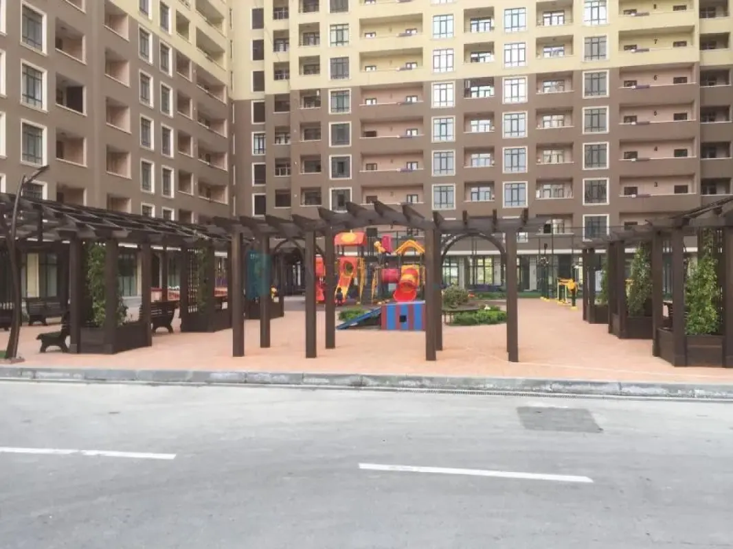 Satılır 3 otaqlı yeni tikili 93 m²
