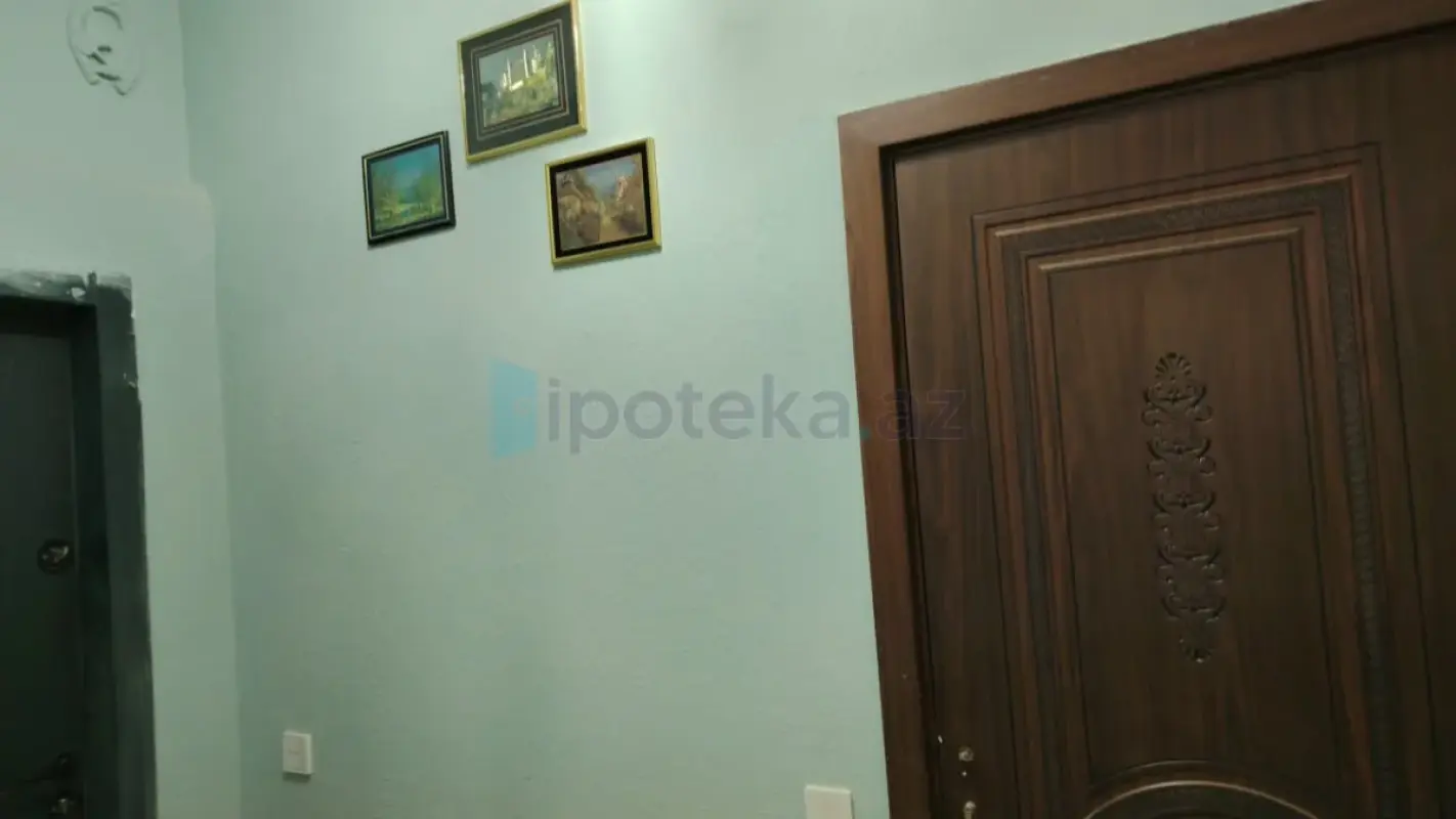 Satılır 2 otaqlı köhnə tikili 60 m²