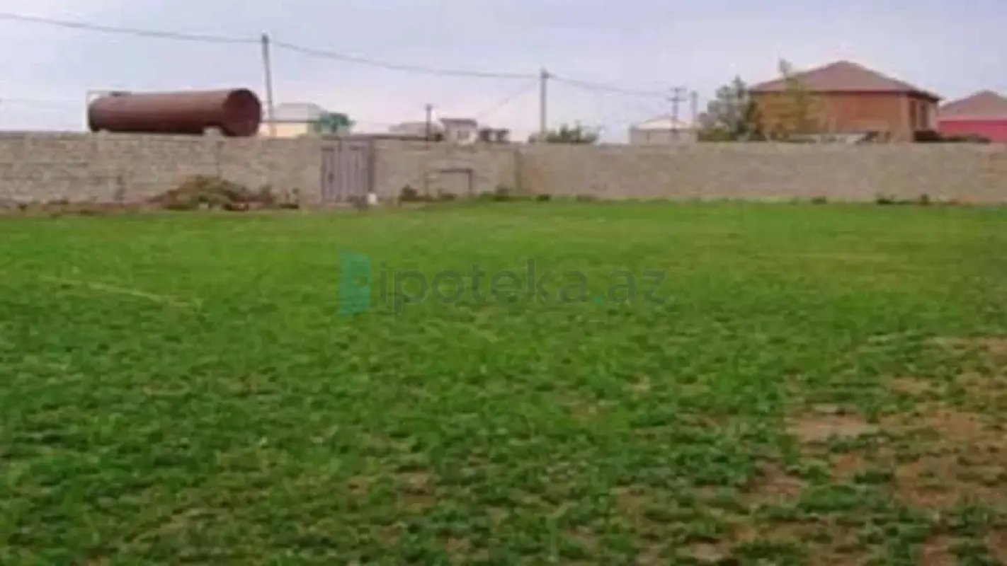 Satılır torpaq sahəsi 215 m²