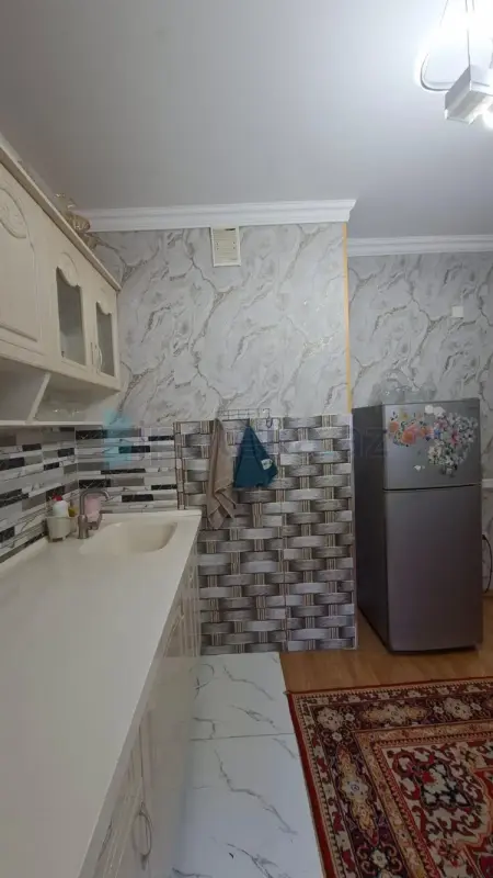 Satılır 2 otaqlı yeni tikili 80 m²