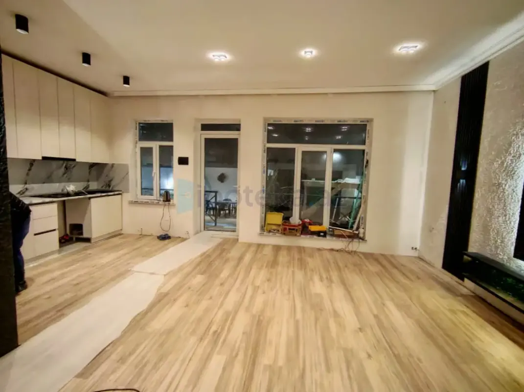 Satılır 3 otaqlı həyət evi 65 m²
