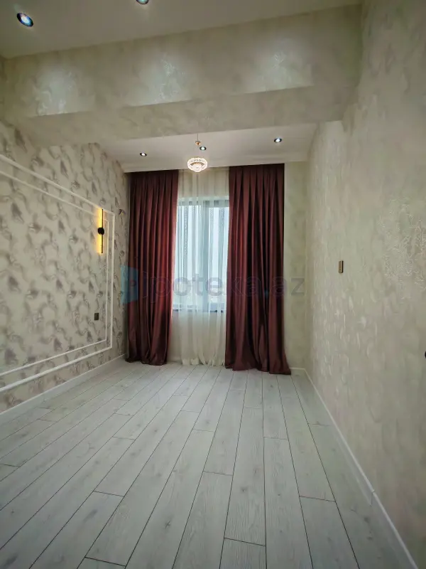 Satılır 2 otaqlı yeni tikili 50 m²