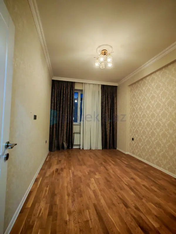 Satılır 2 otaqlı yeni tikili 65 m²