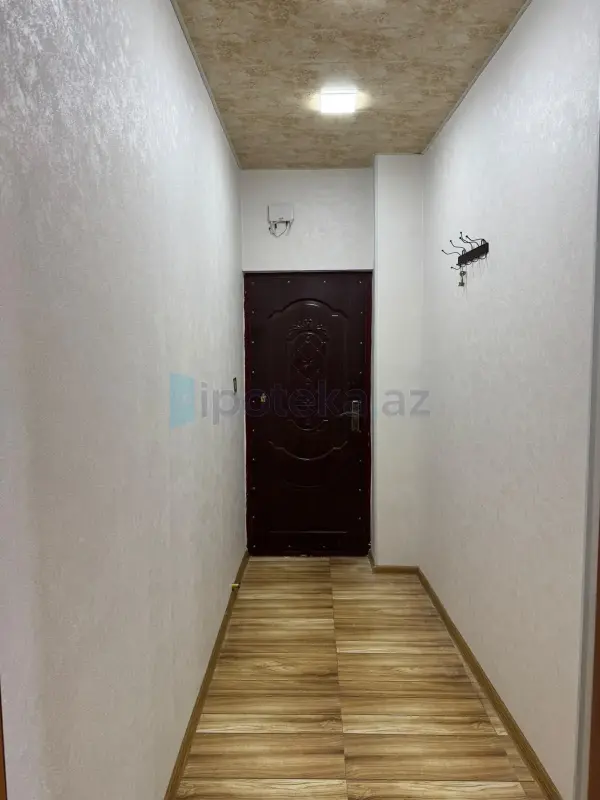 Satılır 1 otaqlı köhnə tikili 40 m²