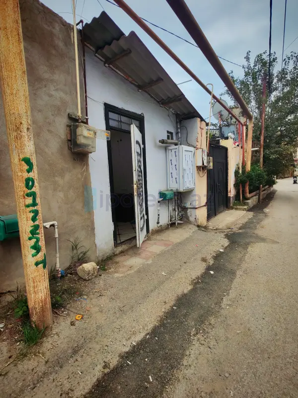 Satılır 1 otaqlı həyət evi 25 m²