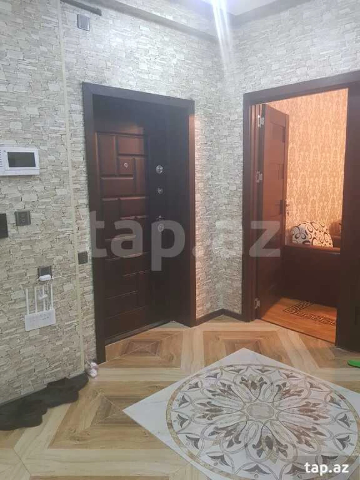 Satılır 3 otaqlı yeni tikili 155 m²