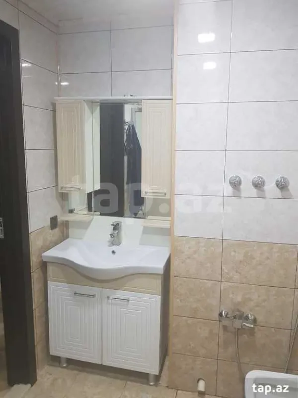 Satılır 3 otaqlı yeni tikili 155 m²