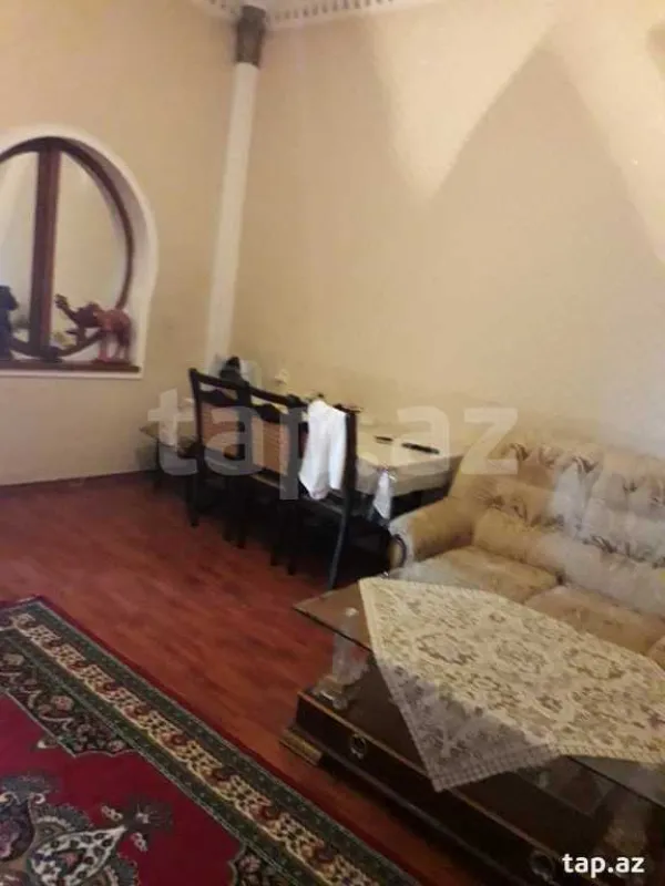 Satılır 5 otaqlı həyət evi