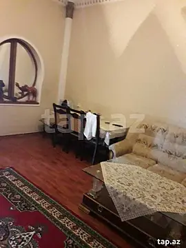 Satılır 5 otaqlı həyət evi