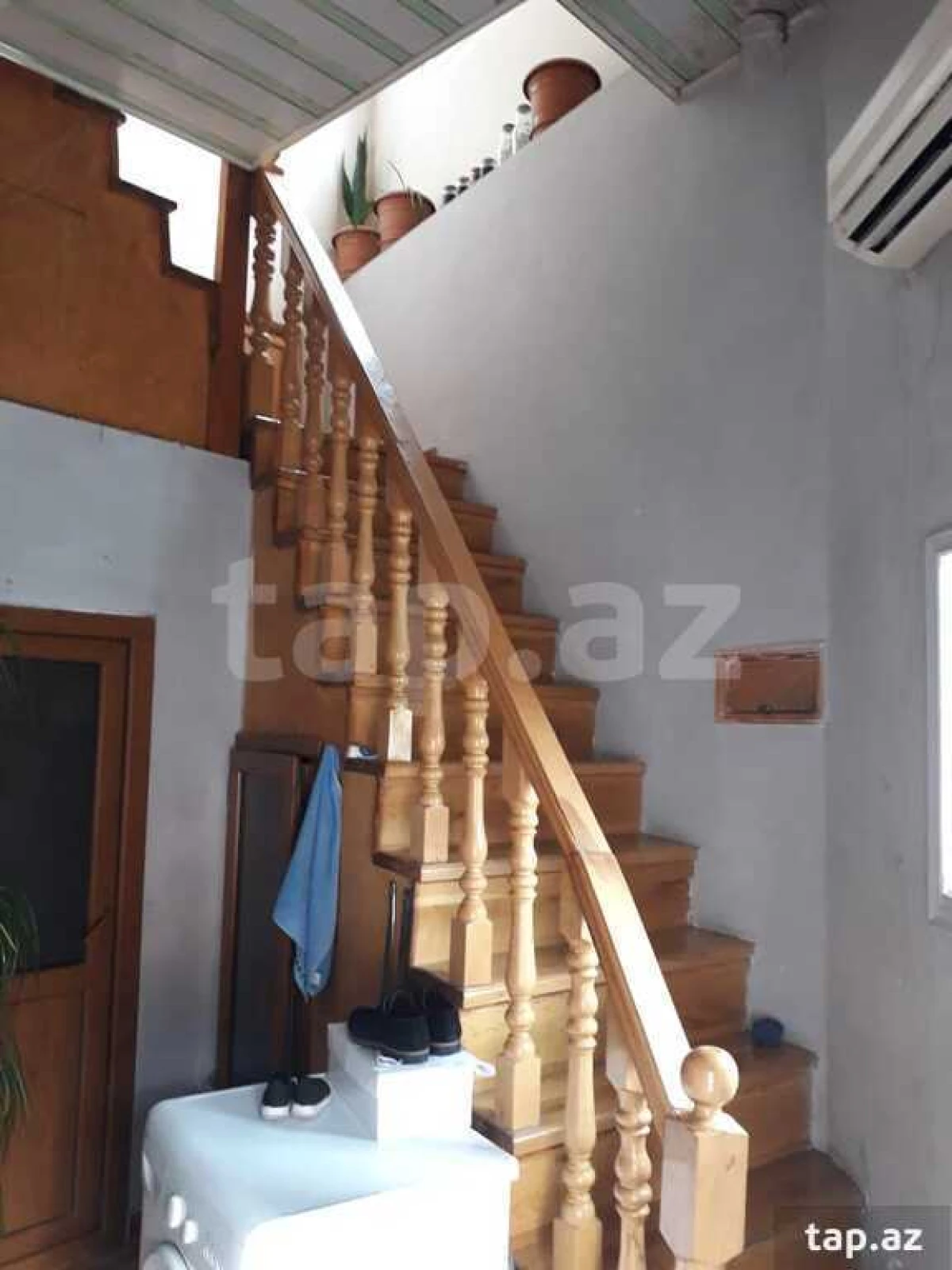 Satılır 5 otaqlı həyət evi