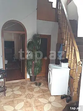 Satılır 5 otaqlı həyət evi