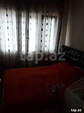 Satılır 5 otaqlı həyət evi