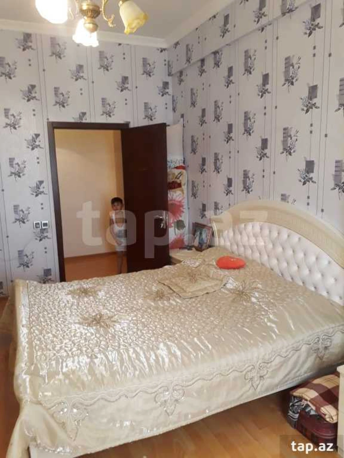 Satılır 4 otaqlı yeni tikili 96 m²