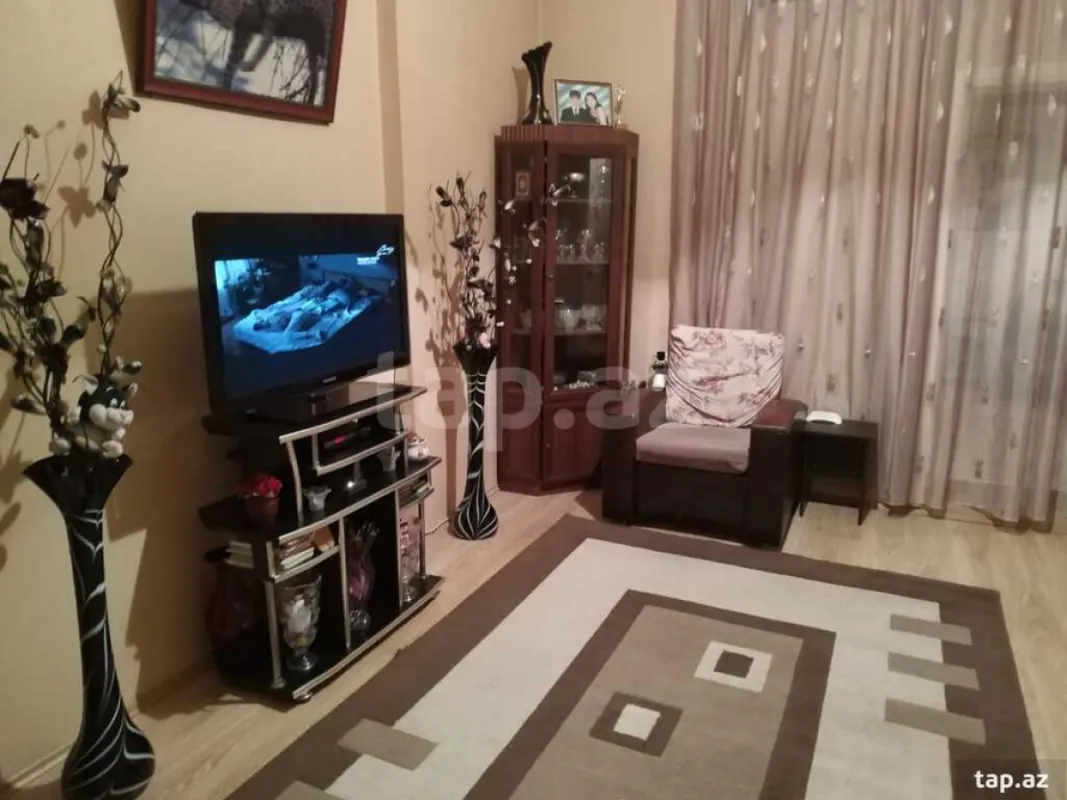 Satılır 3 otaqlı mənzil 60 m²