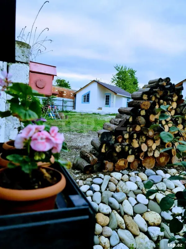 Kirayə verilir 2 otaqlı həyət evi 29 m²