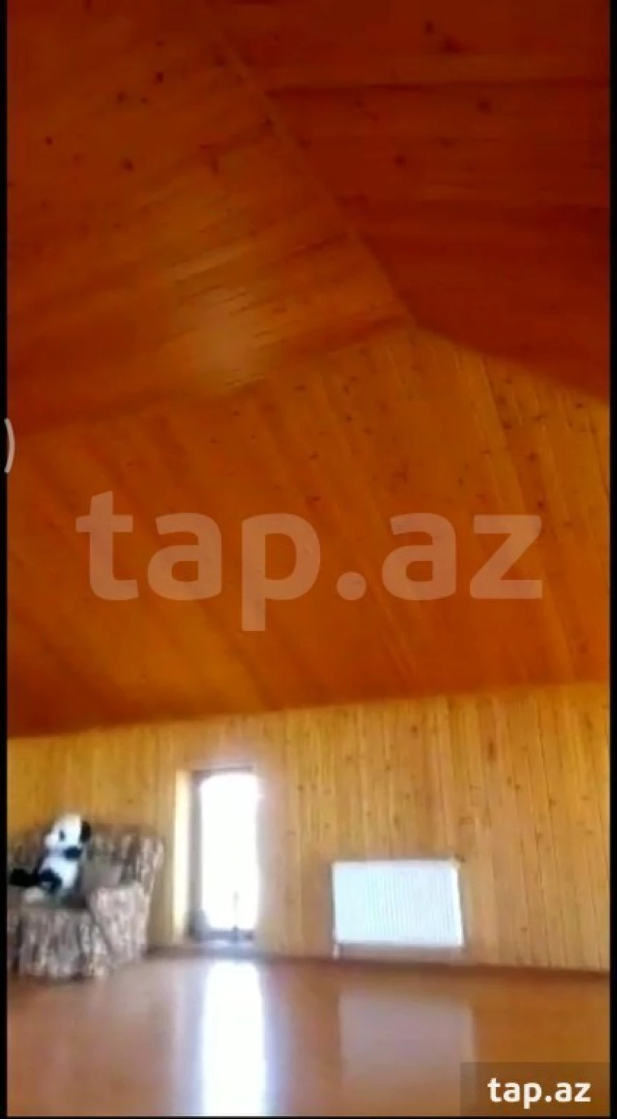 Satılır 8 otaqlı həyət evi