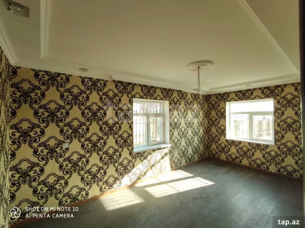 Satılır 3 otaqlı həyət evi