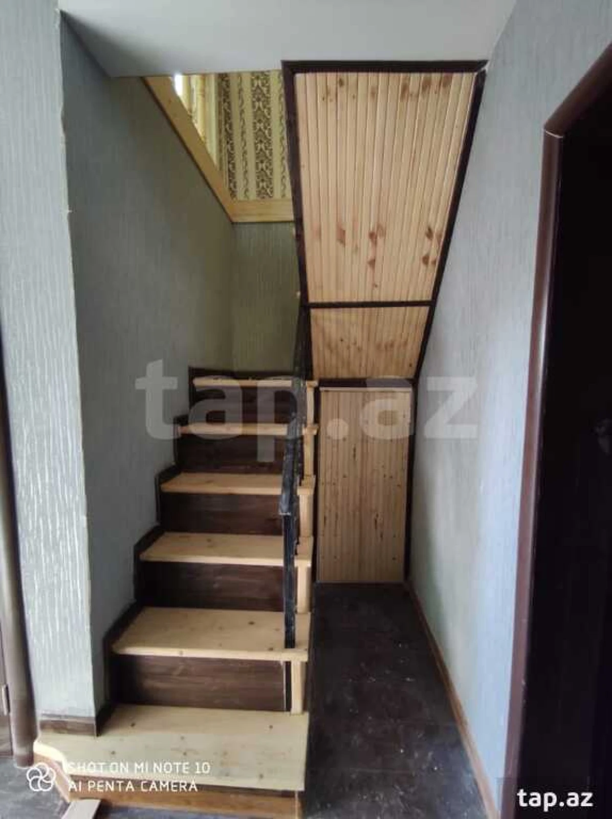 Satılır 3 otaqlı həyət evi