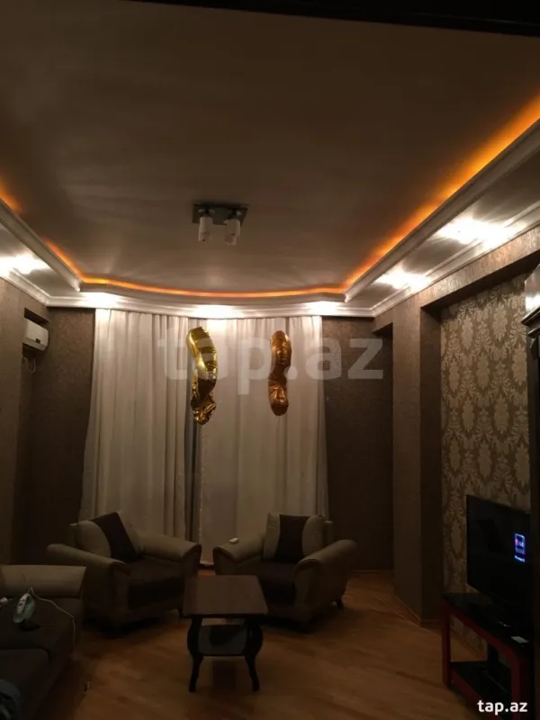 Kirayə verilir 3 otaqlı yeni tikili 96 m²