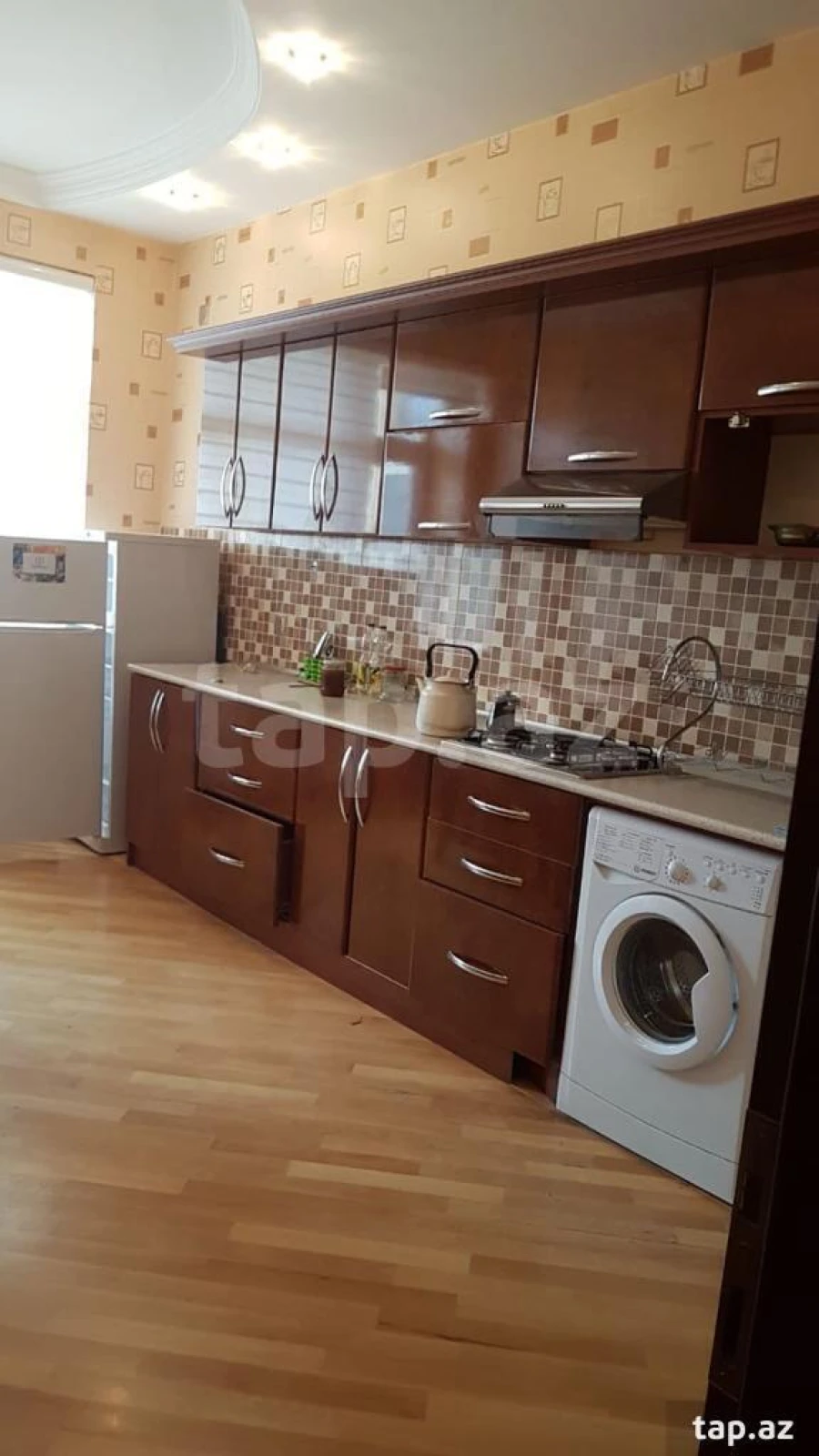 Kirayə verilir 3 otaqlı yeni tikili 96 m²