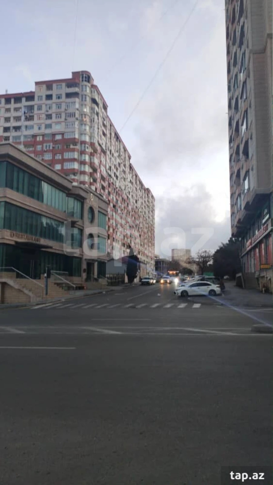 Kirayə verilir 3 otaqlı yeni tikili 96 m²