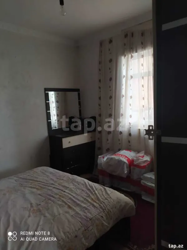 Satılır 5 otaqlı həyət evi