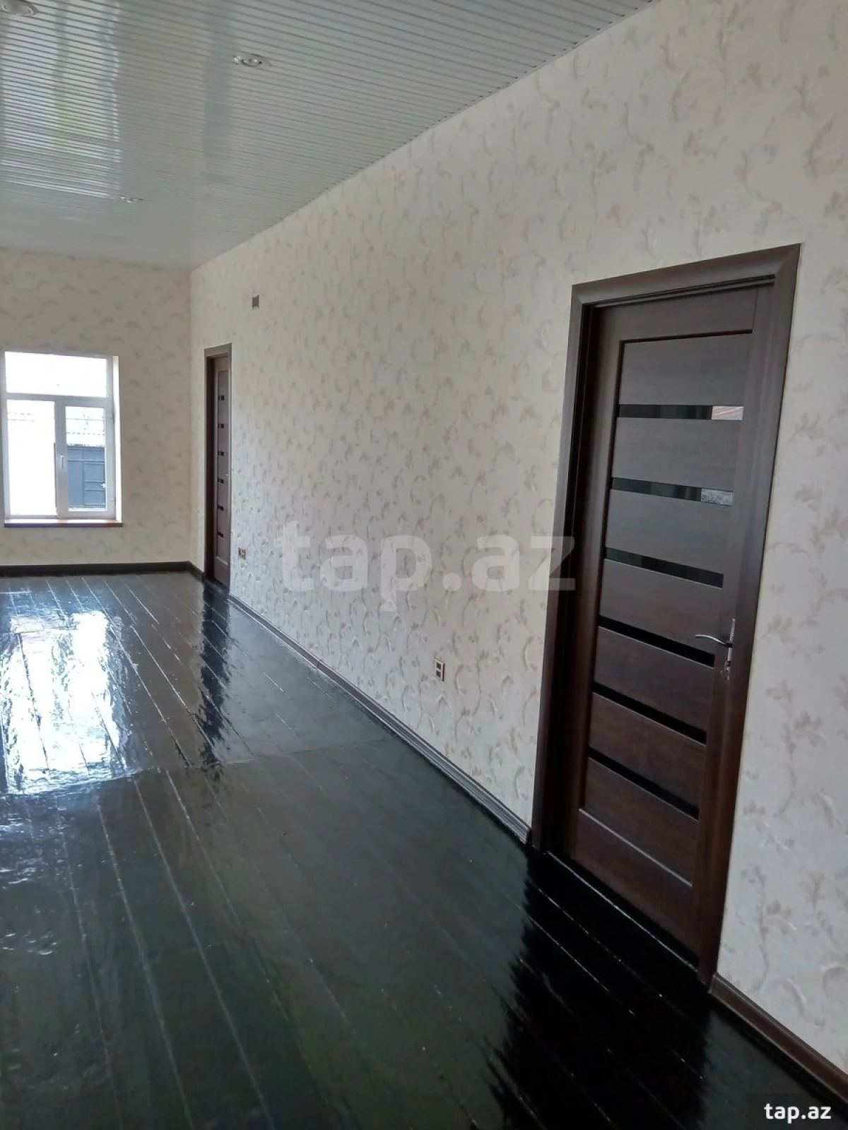 Satılır 4 otaqlı həyət evi