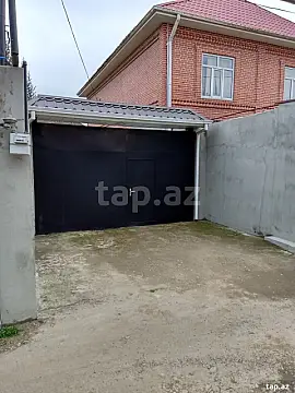 Satılır 4 otaqlı həyət evi