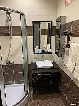 Kirayə verilir 6 otaqlı həyət evi