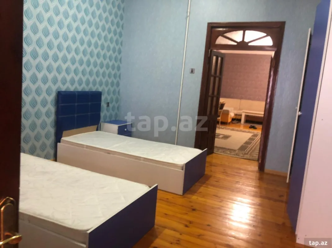 Satılır 5 otaqlı həyət evi