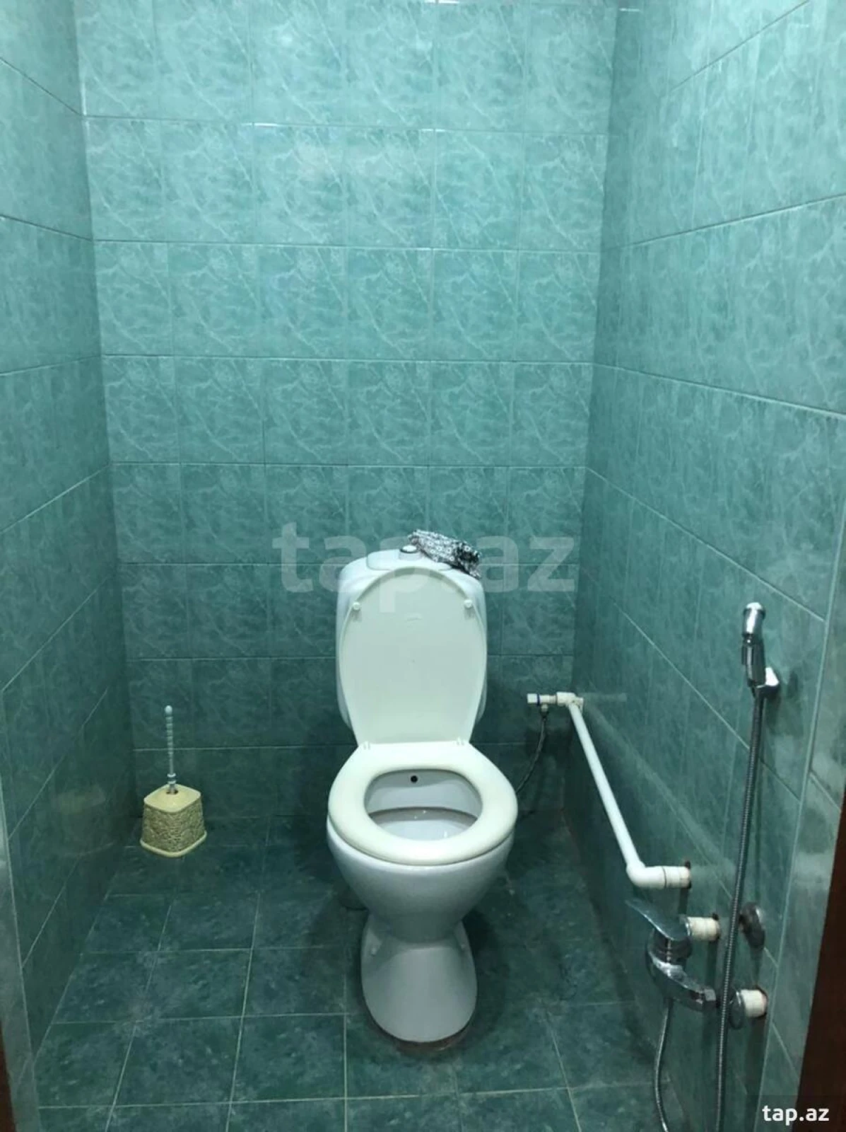 Satılır 5 otaqlı həyət evi